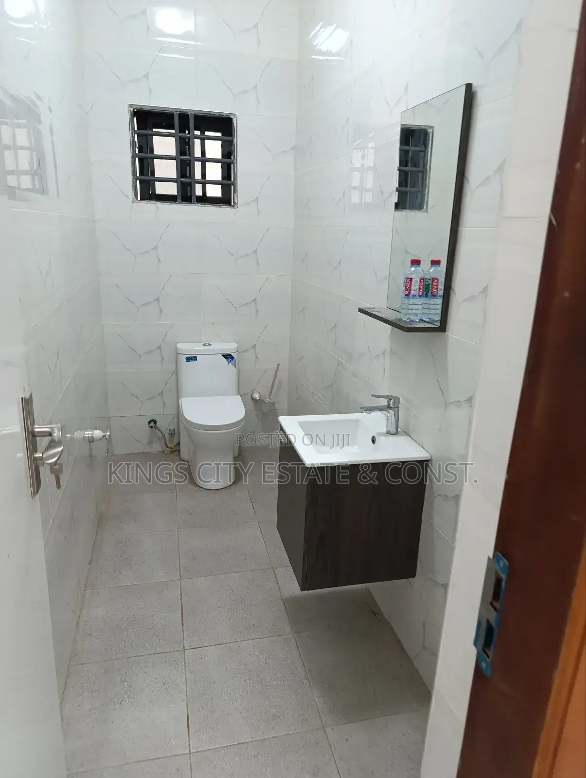 4bdrm House in Kingsby-Area, Achimota for sale