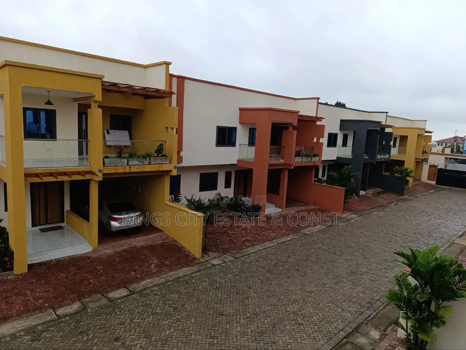 4bdrm House in Kingsby-Area, Achimota for sale