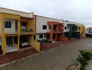 4bdrm House in Kingsby-Area, Achimota for sale