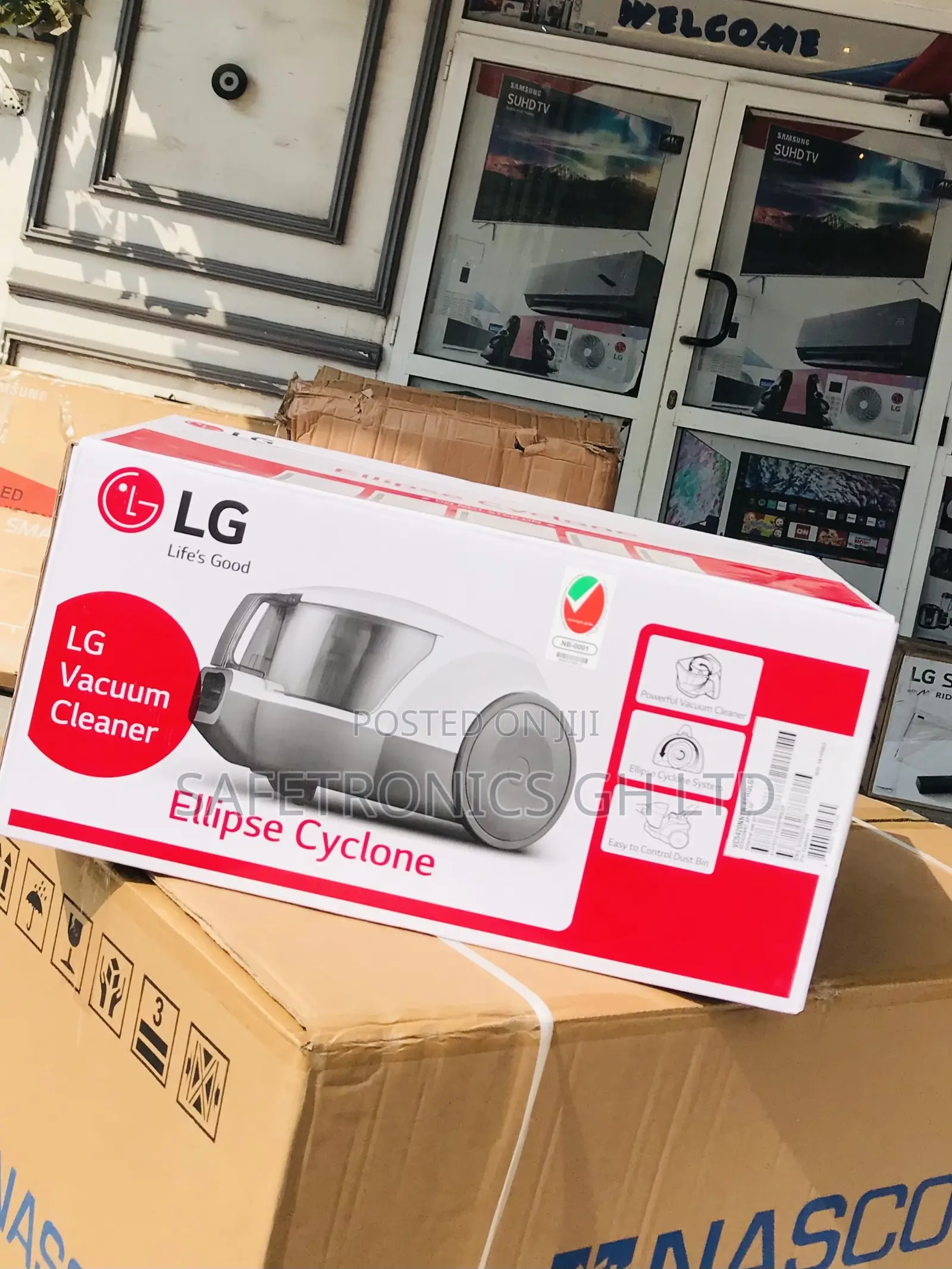 Available LG Vc5420nntr 20 Liters Vacuum Cleaner