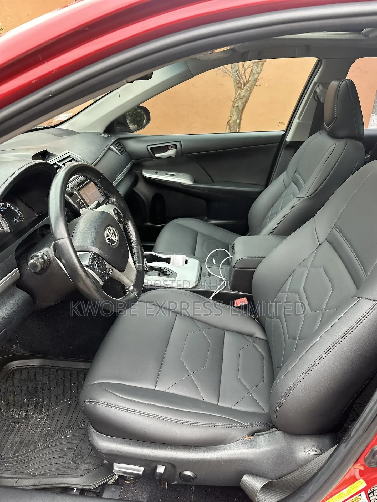 Reliable Car Rental Service- Book Now!