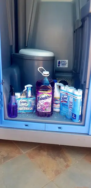 Mobile Toilets for Rental