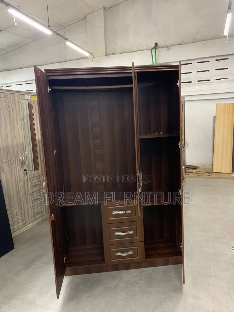 Imported Wardrobes(3 Doors)