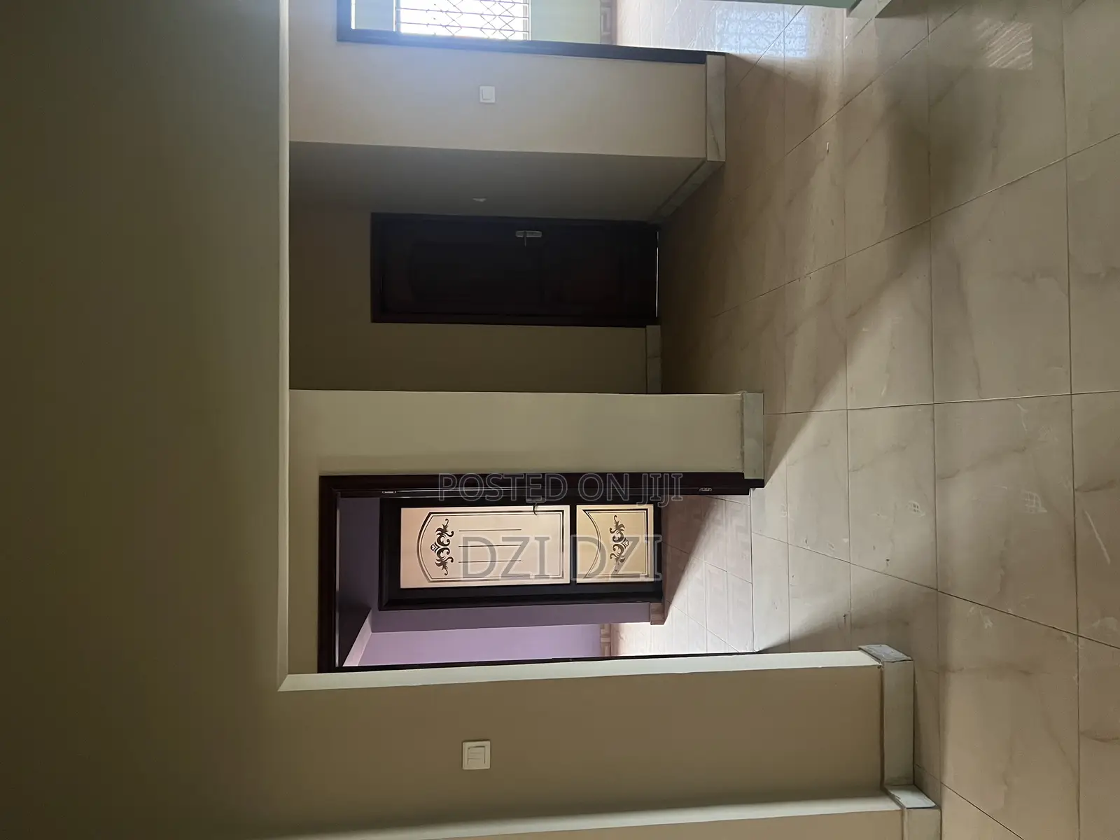 2bdrm Apartment in Community 25, Tema Metropolitan for rent