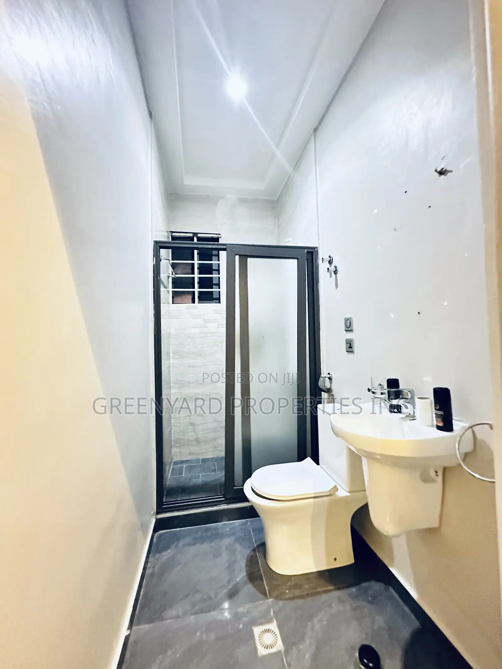 3bdrm House in Adjiringanor, East Legon for sale