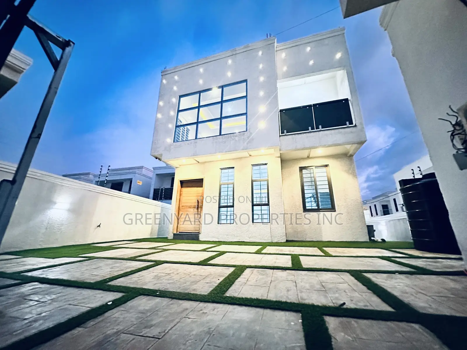 3bdrm House in Adjiringanor, East Legon for sale