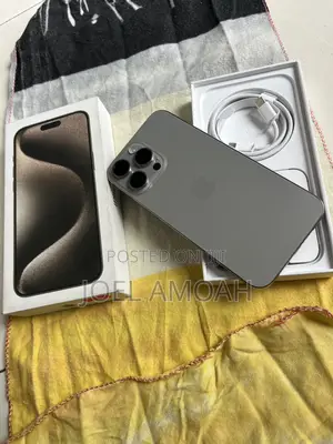 Apple iPhone 15 Pro Max 256 GB Silver