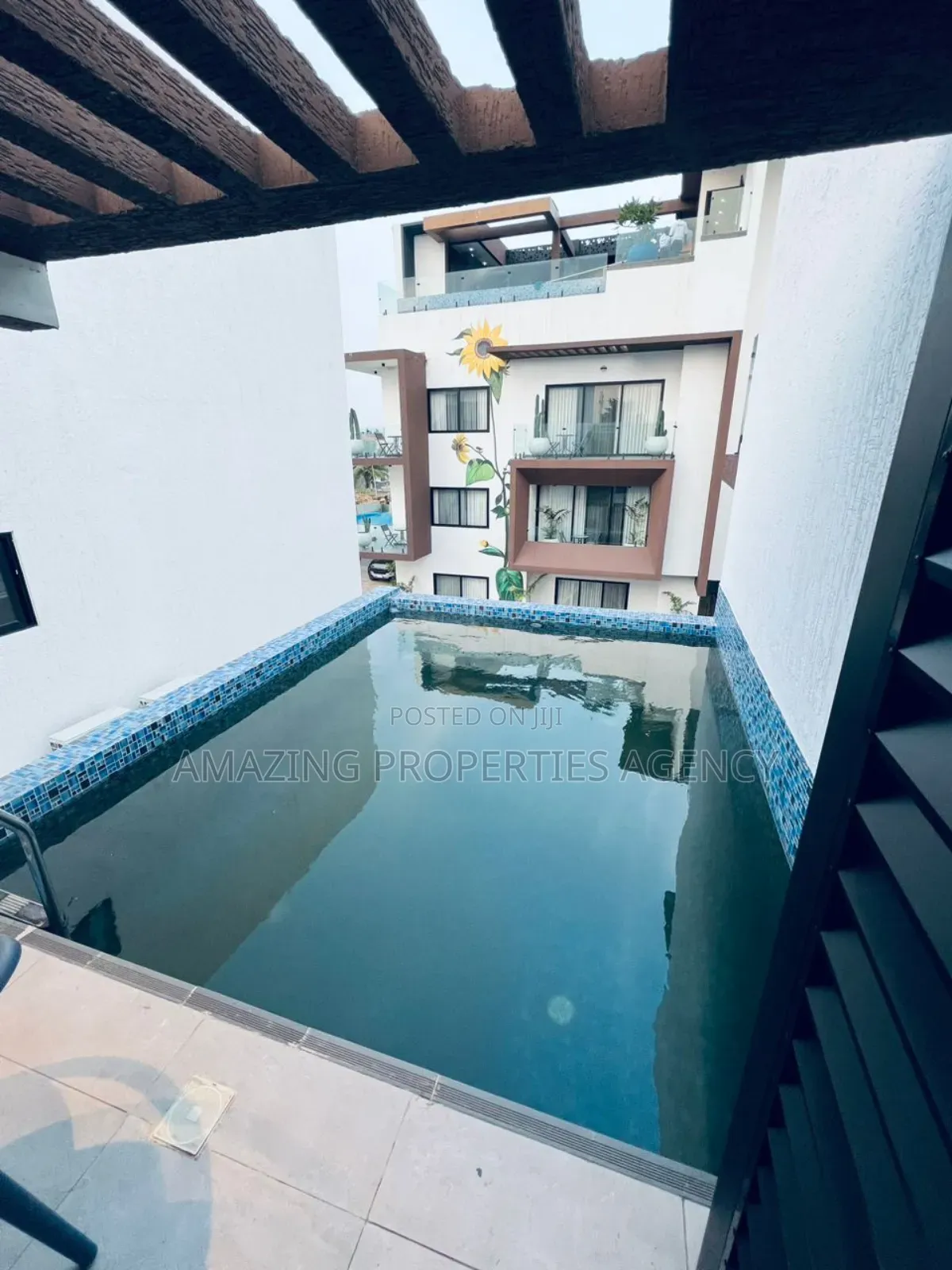 4bdrm Townhouse / Terrace in East Legon for rent