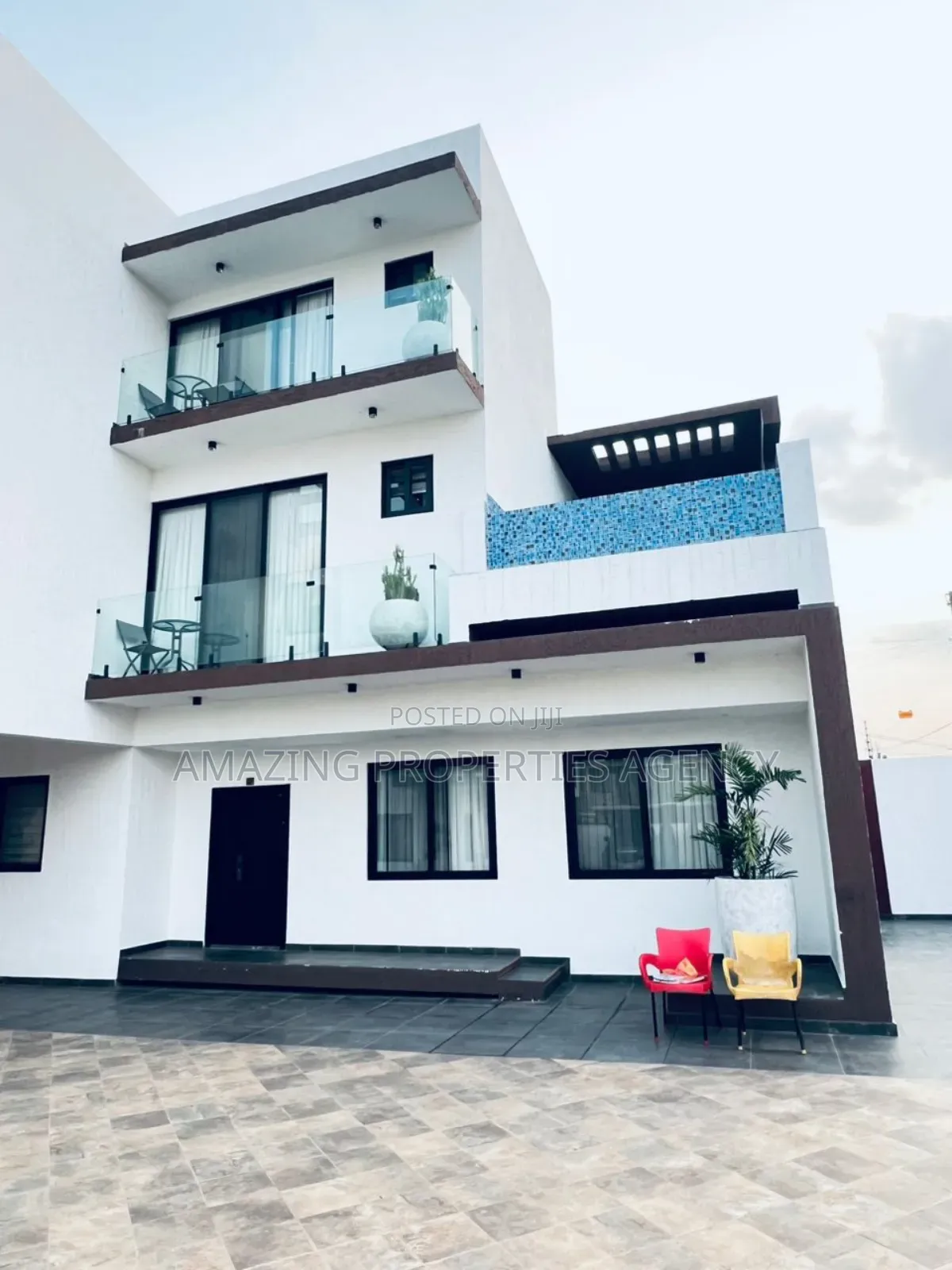 4bdrm Townhouse / Terrace in East Legon for rent