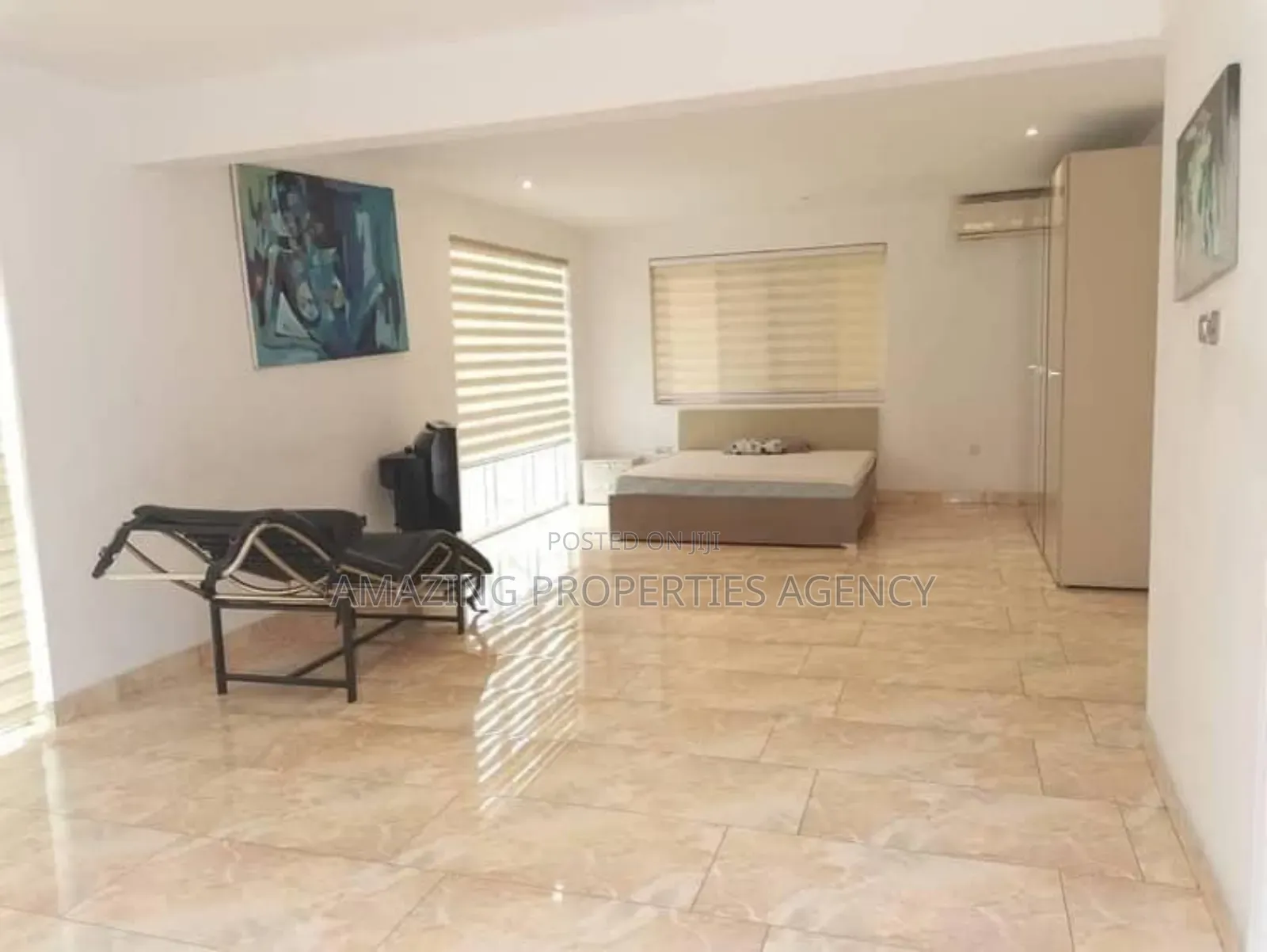 5bdrm House in Ridge for sale