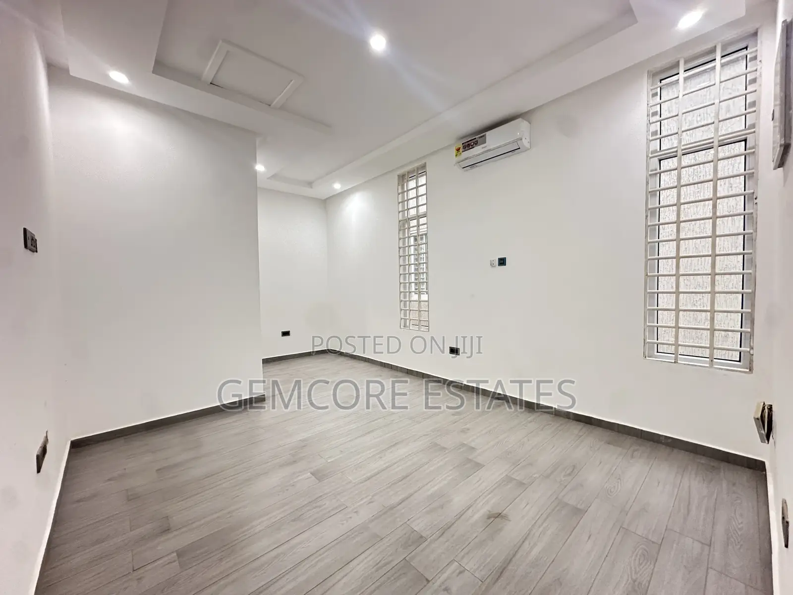 4bdrm House in East Legon, Ashaley Botwe for sale