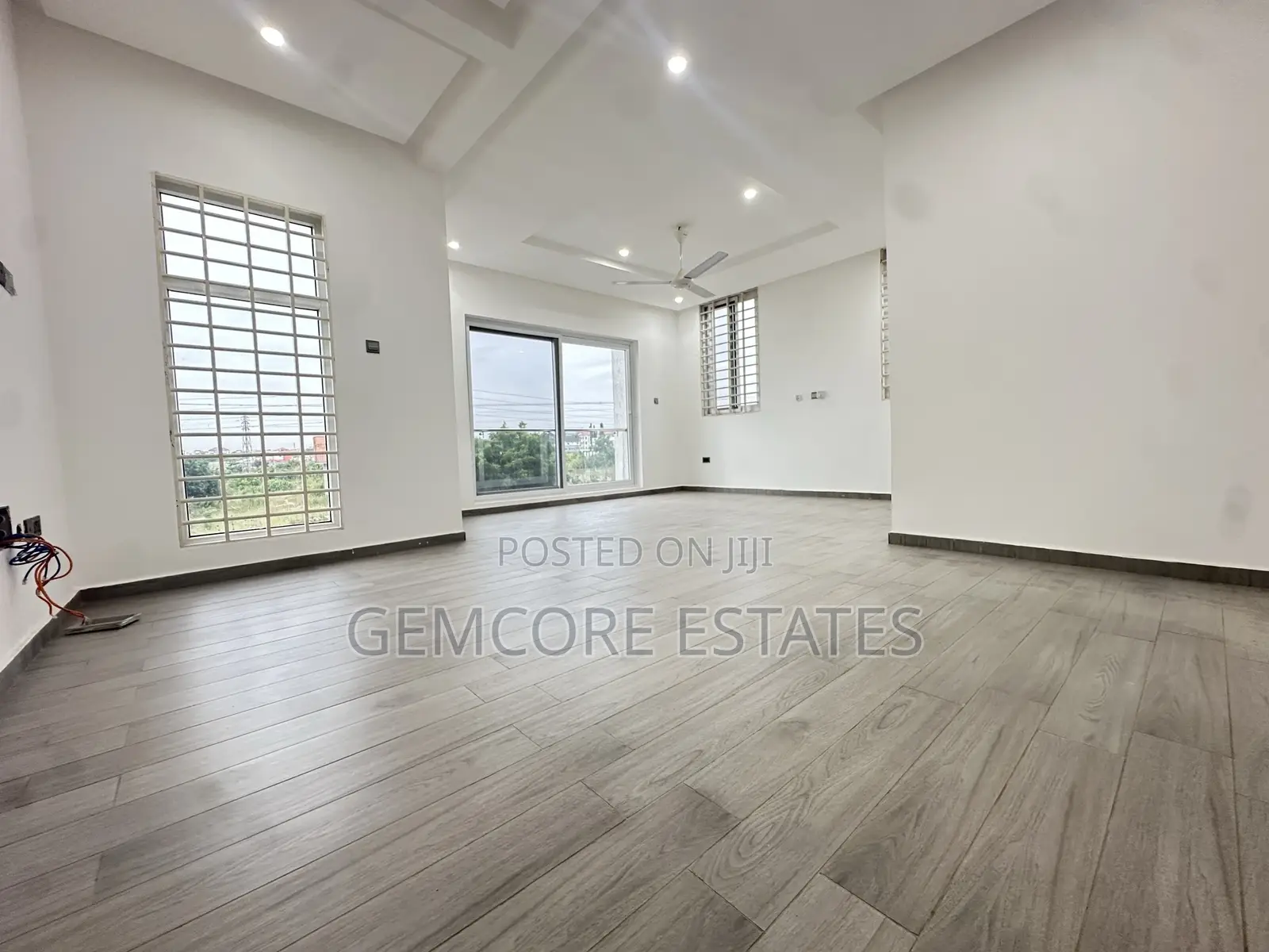 4bdrm House in East Legon, Ashaley Botwe for sale