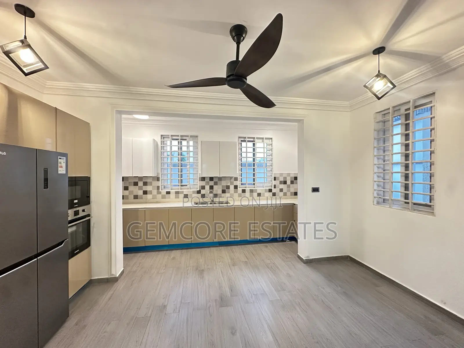 4bdrm House in East Legon, Ashaley Botwe for sale