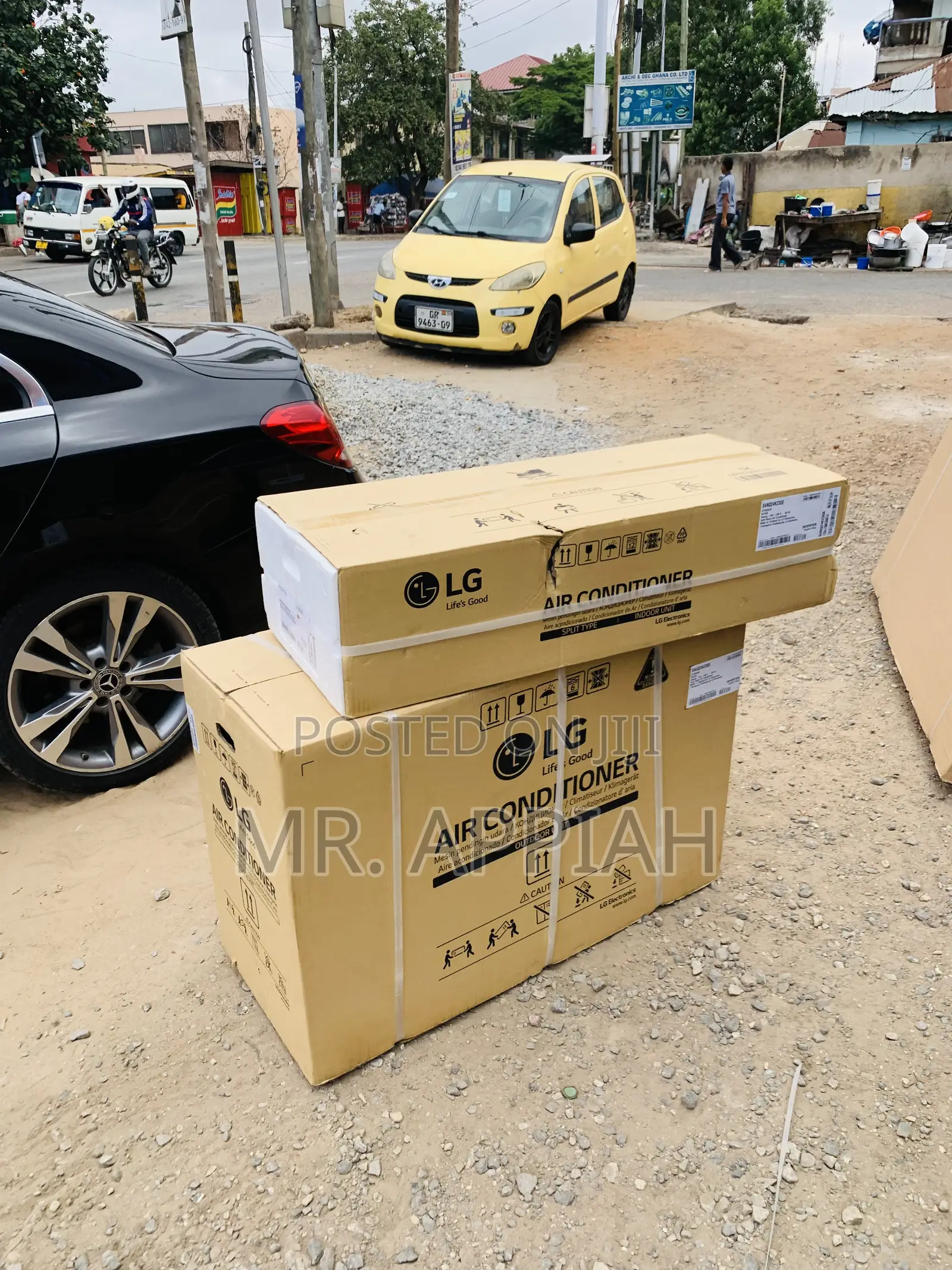 1.5hp LG S12ATC Split Type Air Conditioner(White) 