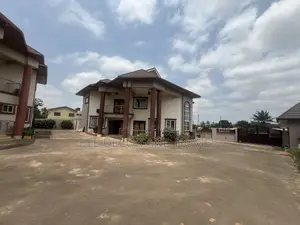 5bdrm House in Kwabenya, Accra Metropolitan for rent