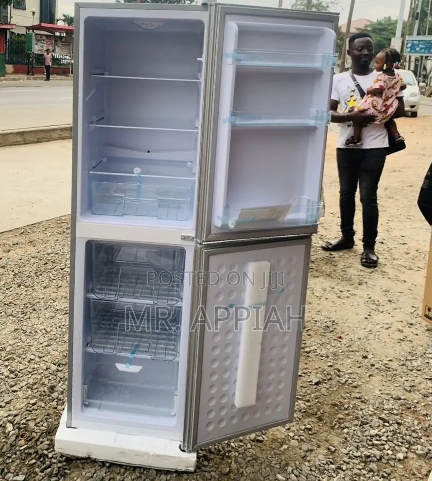 Fast Chilling Nasco Nasco D2-20 Bottom Freezer Fridge,Gray.