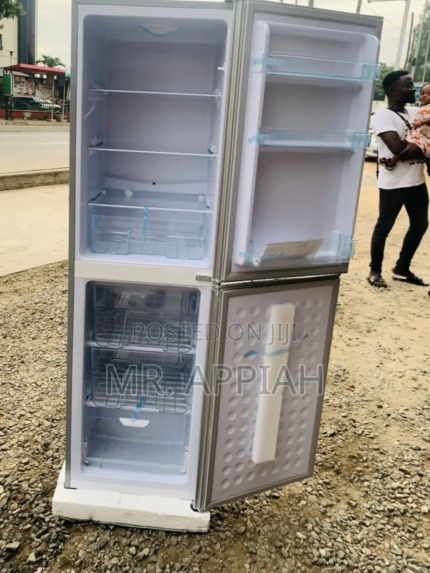 Energy Sufficient Nasco Nasco D2-20 Bottom Freezer Fridge 