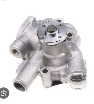 Water Pump Compatible With Yanmar 2YM15 3YM20 3TNV76 Engine
