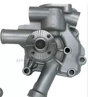 Water Pump Compatible With Yanmar 2YM15 3YM20 3TNV76 Engine