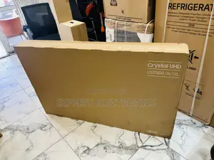 Fine Tune Color Uhd Smart Samsung 55”Cu8000