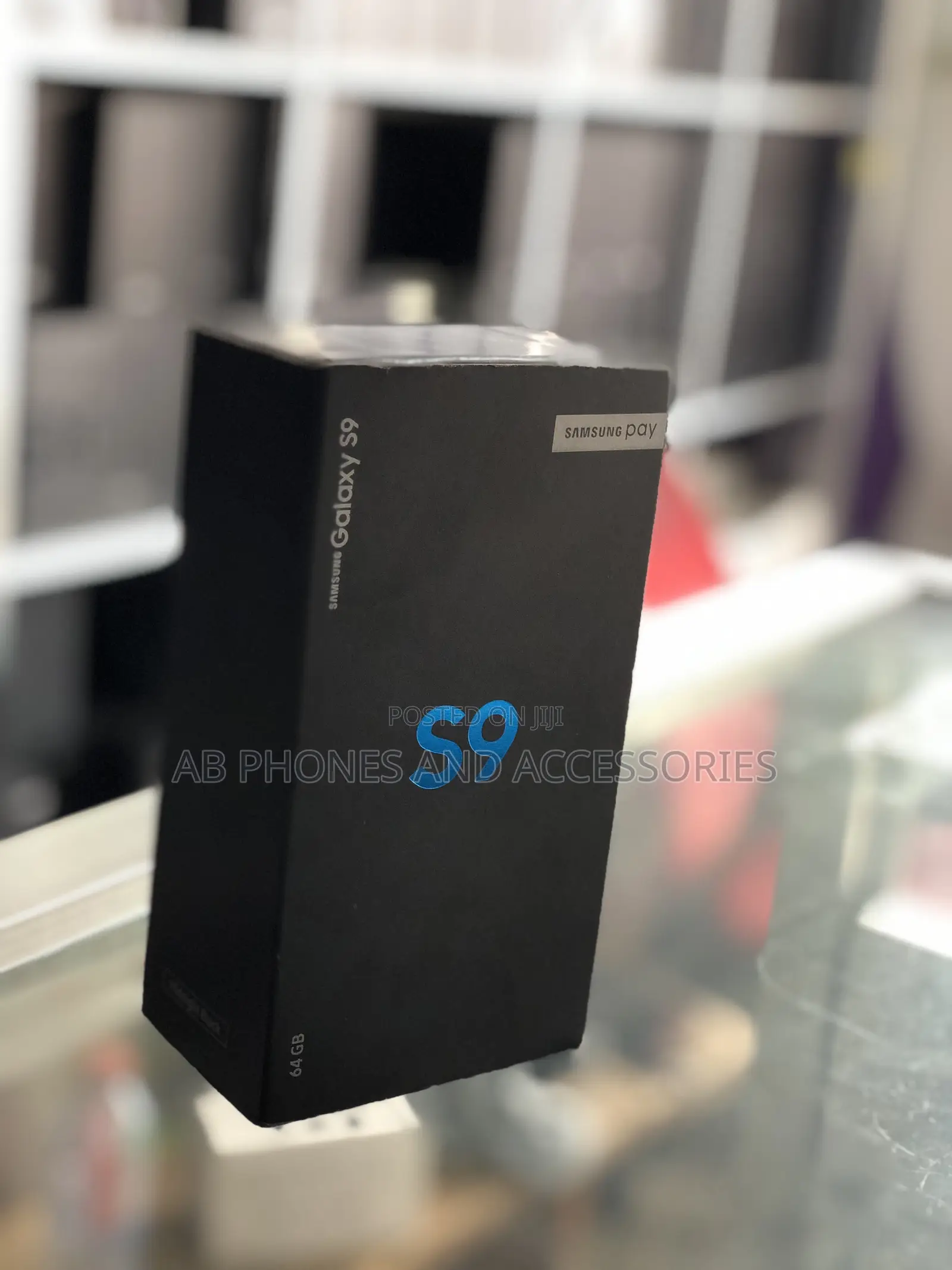 New Samsung Galaxy S9 64 GB Silver