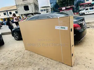 Qled Smart Television Sleek Samsung 85”Q60c