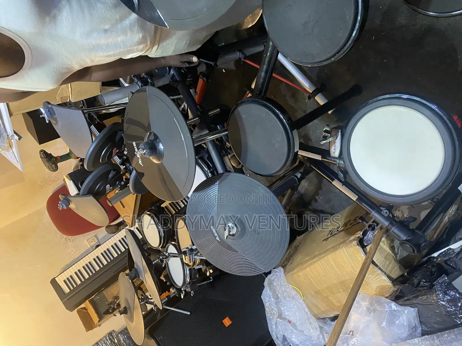 Alesis DM 8 Electric Drums