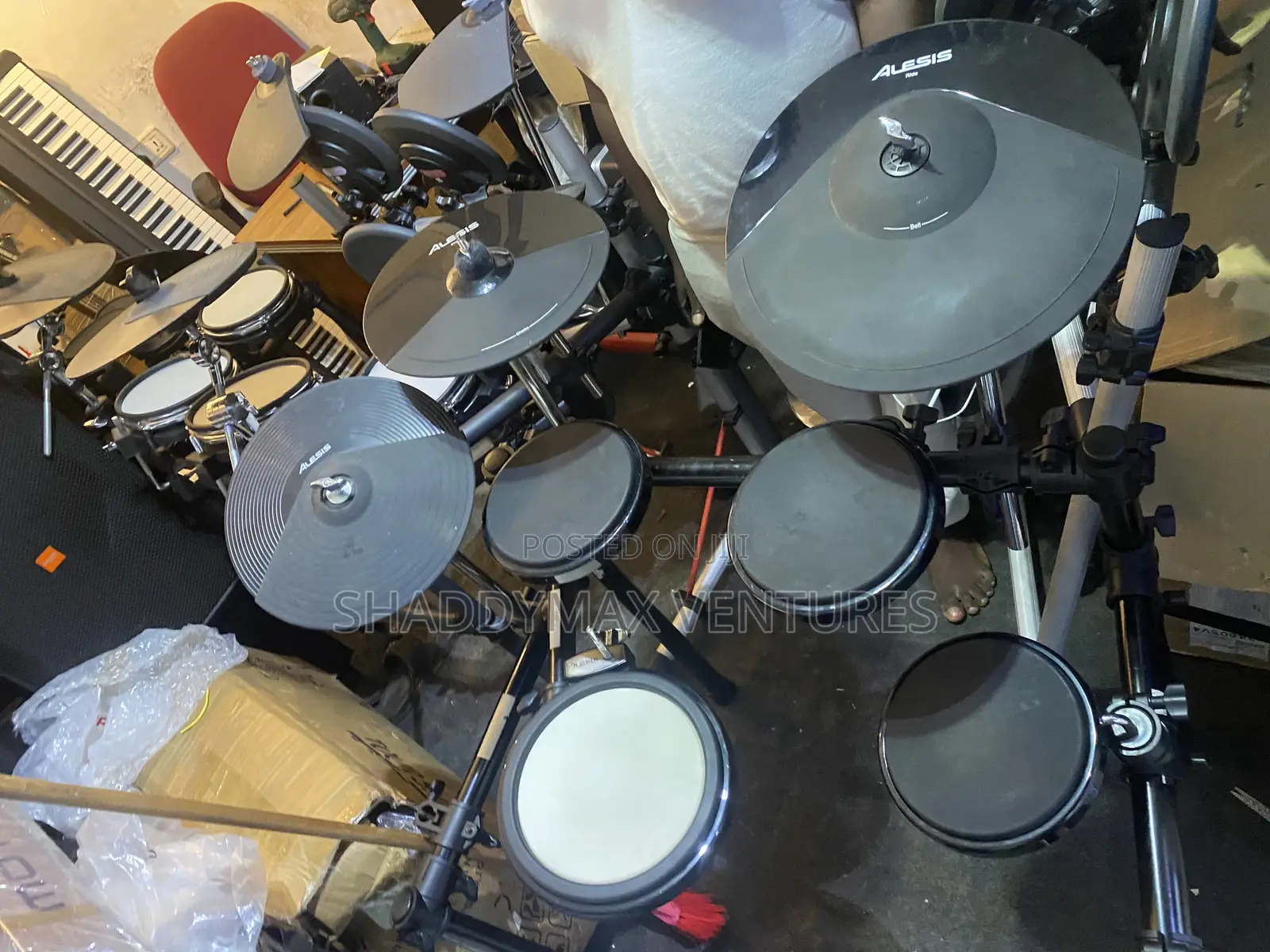 Alesis DM 8 Electric Drums