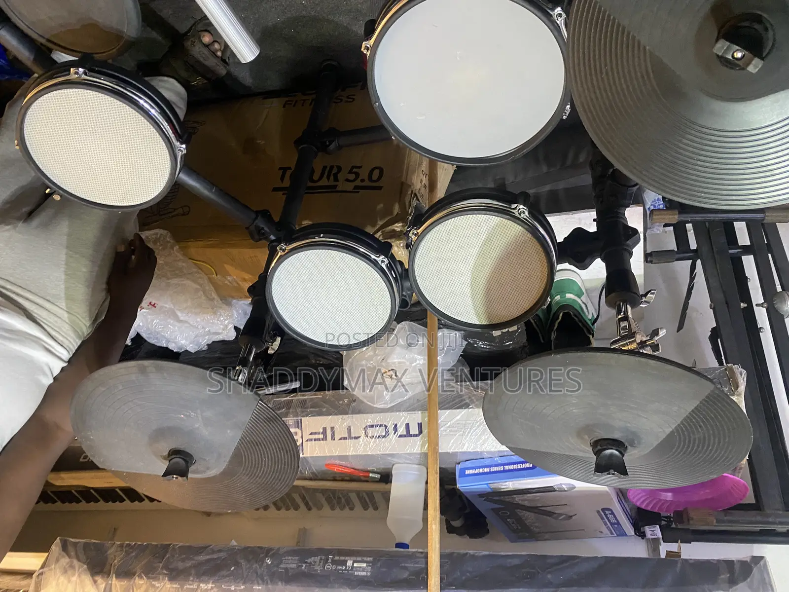 Alesis DM 8 Pro Mesh Electric Drums