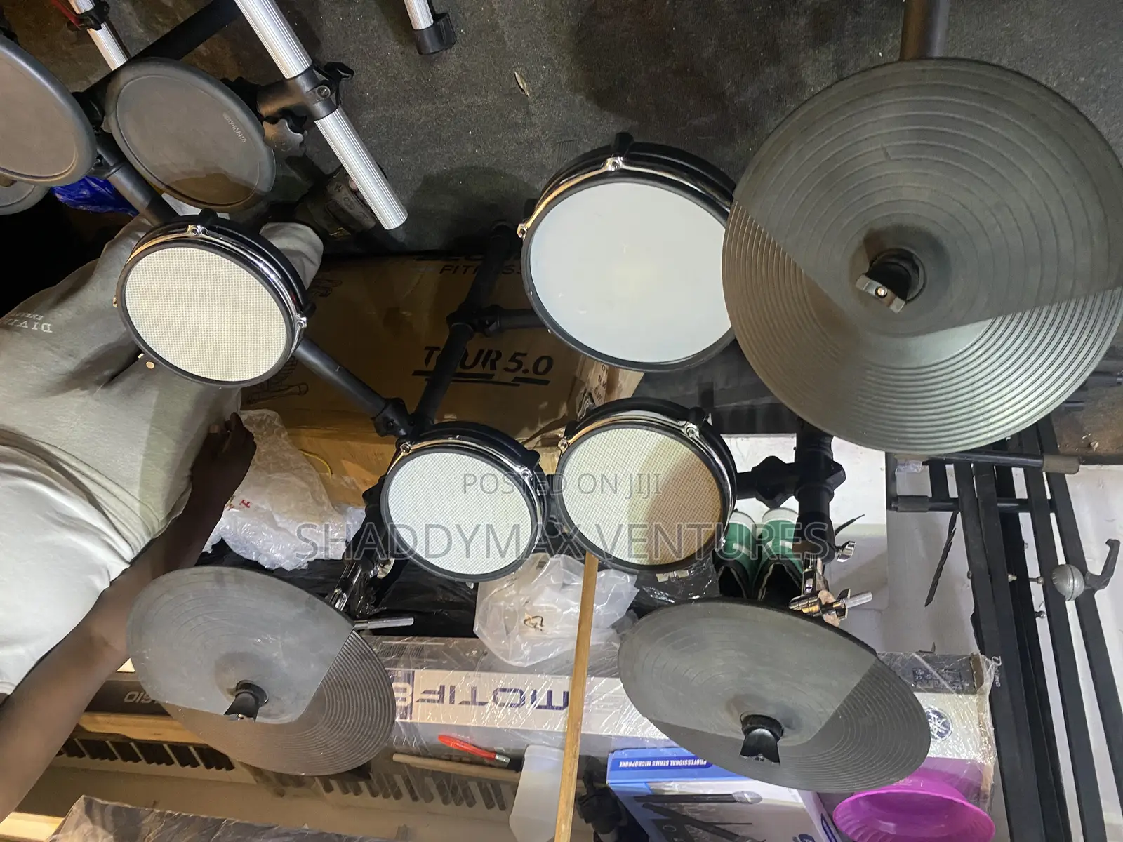 Alesis DM 8 Pro Mesh Electric Drums