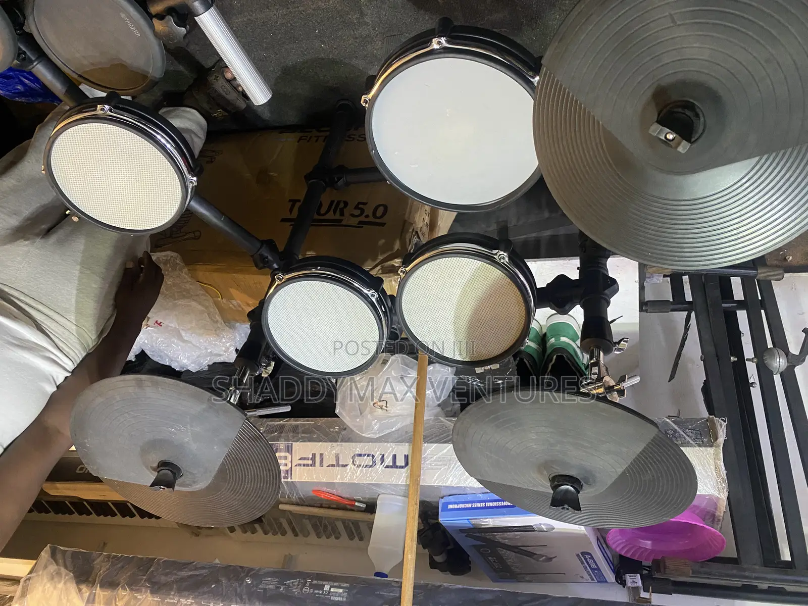 Alesis DM 8 Pro Mesh Electric Drums