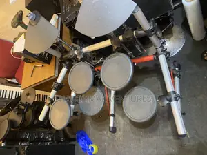 Yamaha DTXPRESS III Electric Drums