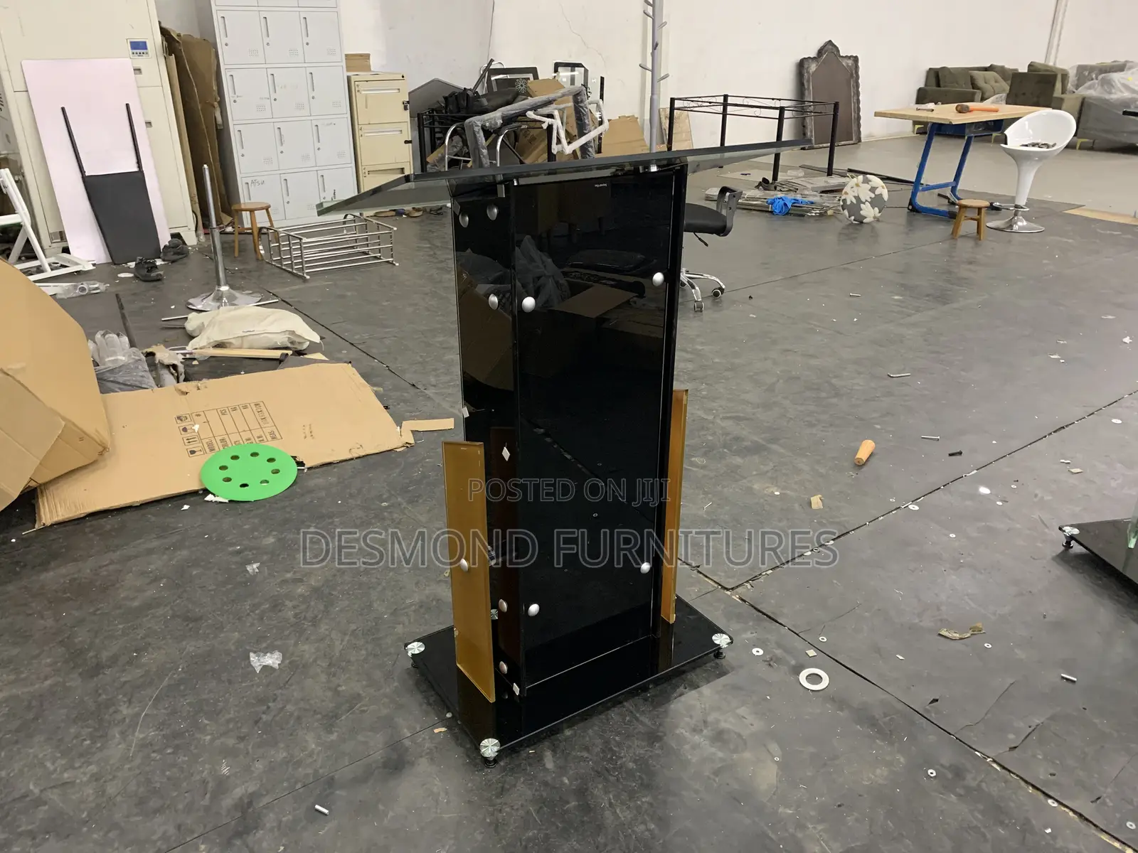 Glass Pulpit