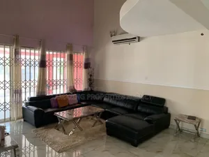 5bdrm House in Airport Residential Area for sale
