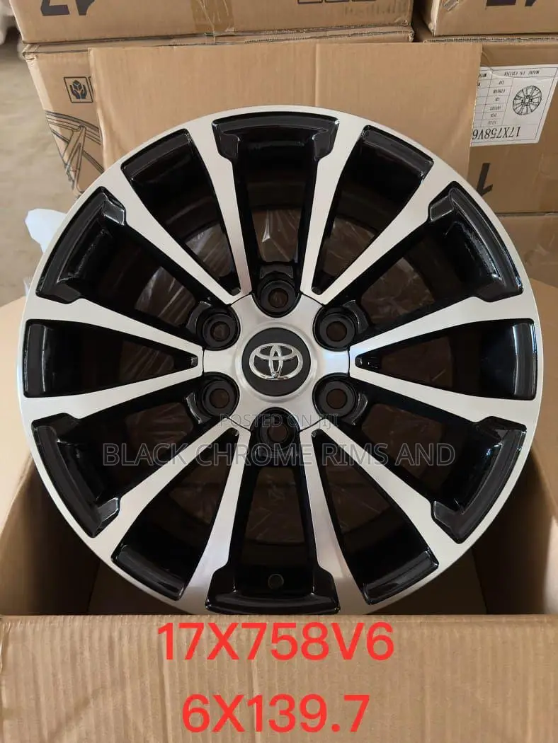 Toyota 4x4 Rim17 Set