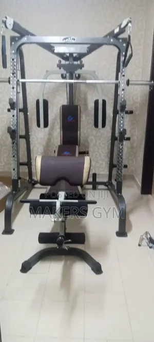 Weight Rack With Heavy Duty Bench