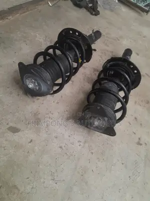Nissan Rogue 2014 to 2018 Front Shocks