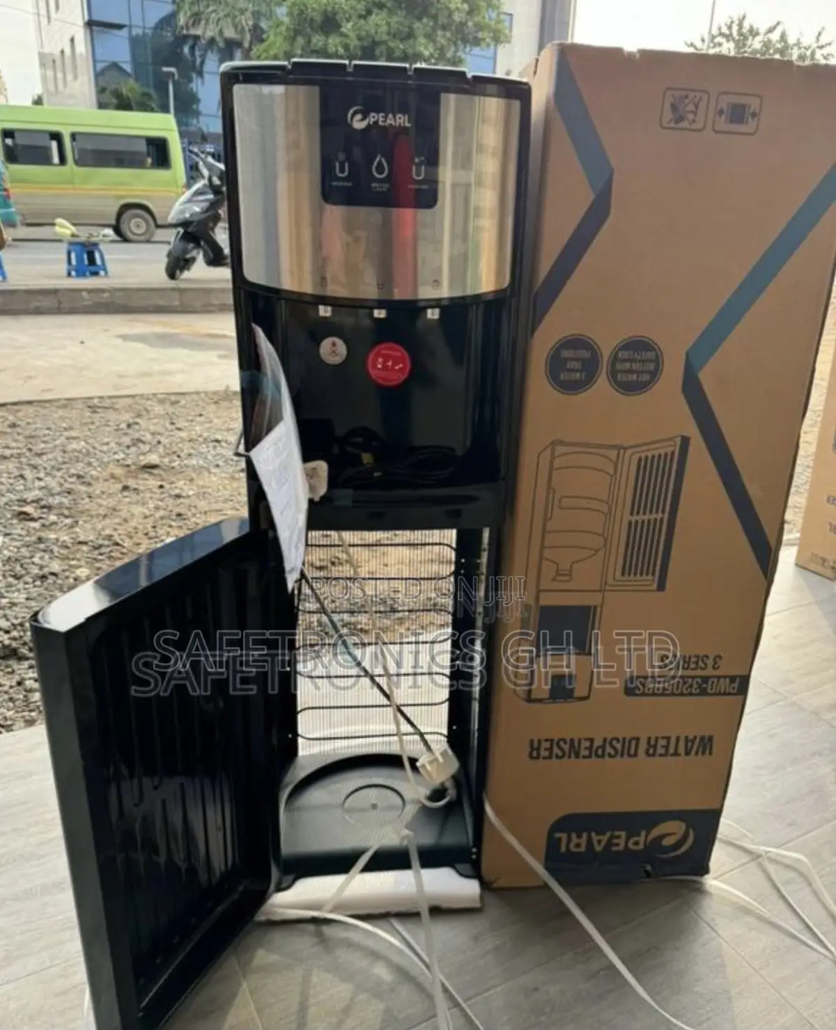 Essential Black PWD-3205 Hot/Cold Water Dispenser 