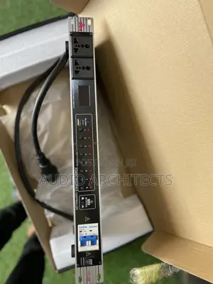 Power Sequencer With Circuit Breaker Eight Channel (Dbx)