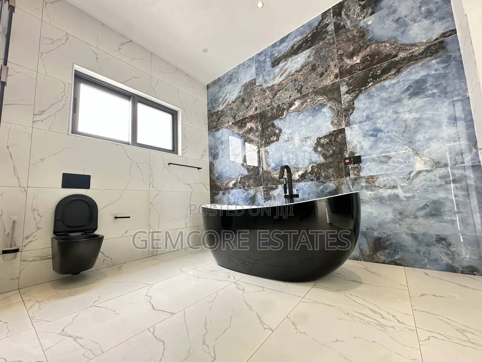 4bdrm House in East Legon Hills, Ashaley Botwe for sale