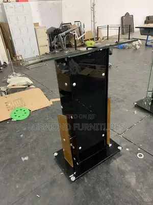 Glass Pulpit