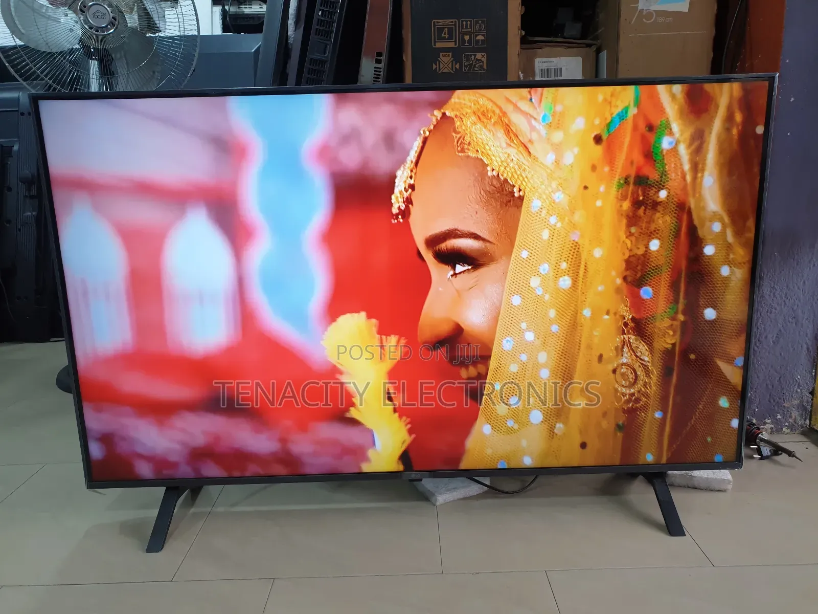 Lg Uhd 50inches HDR HDR Smart Satellite Tv