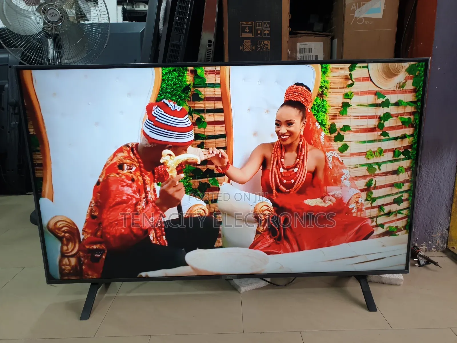 Lg Uhd 50inches HDR HDR Smart Satellite Tv