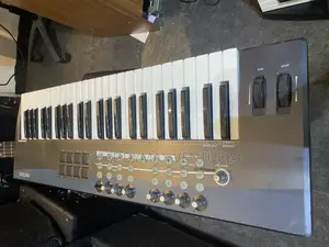 Novation Nocturn 49 Midi Keyboard