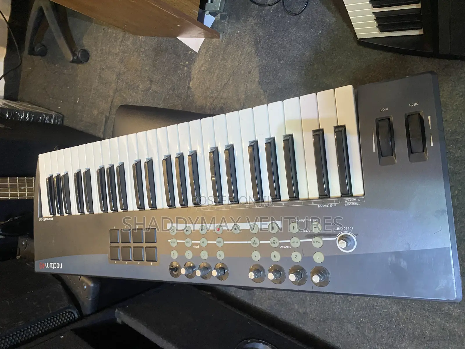 Novation Nocturn 49 Midi Keyboard