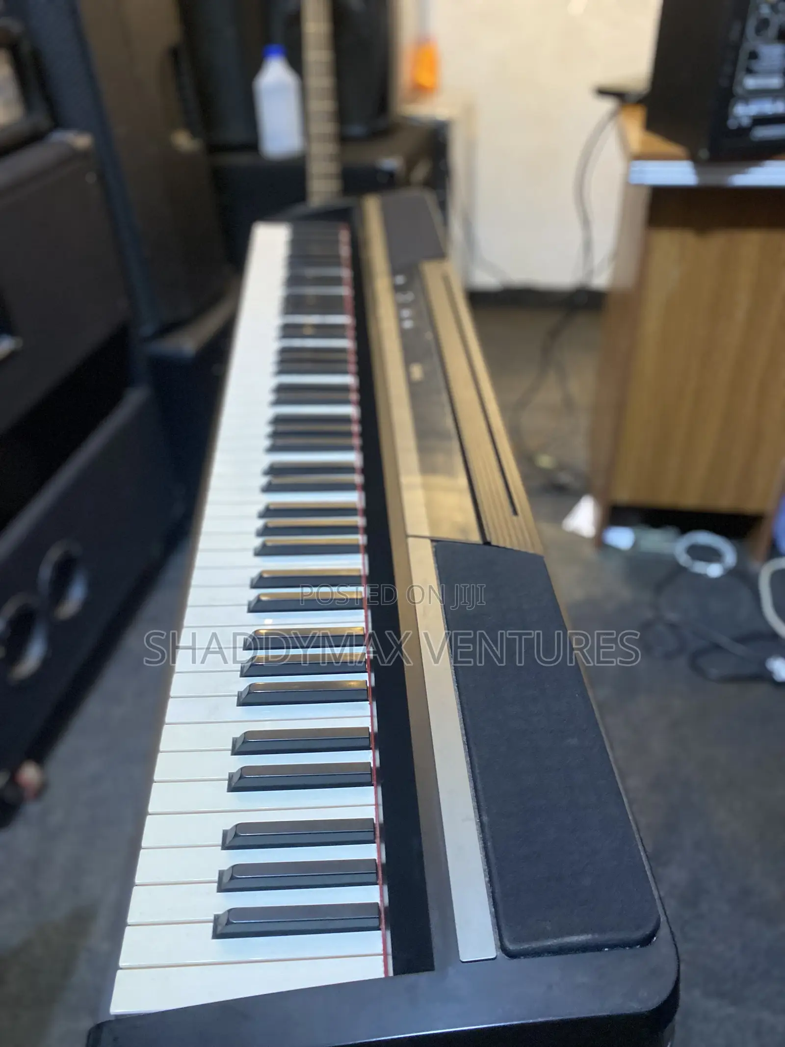Korg Sp170s Keyboard