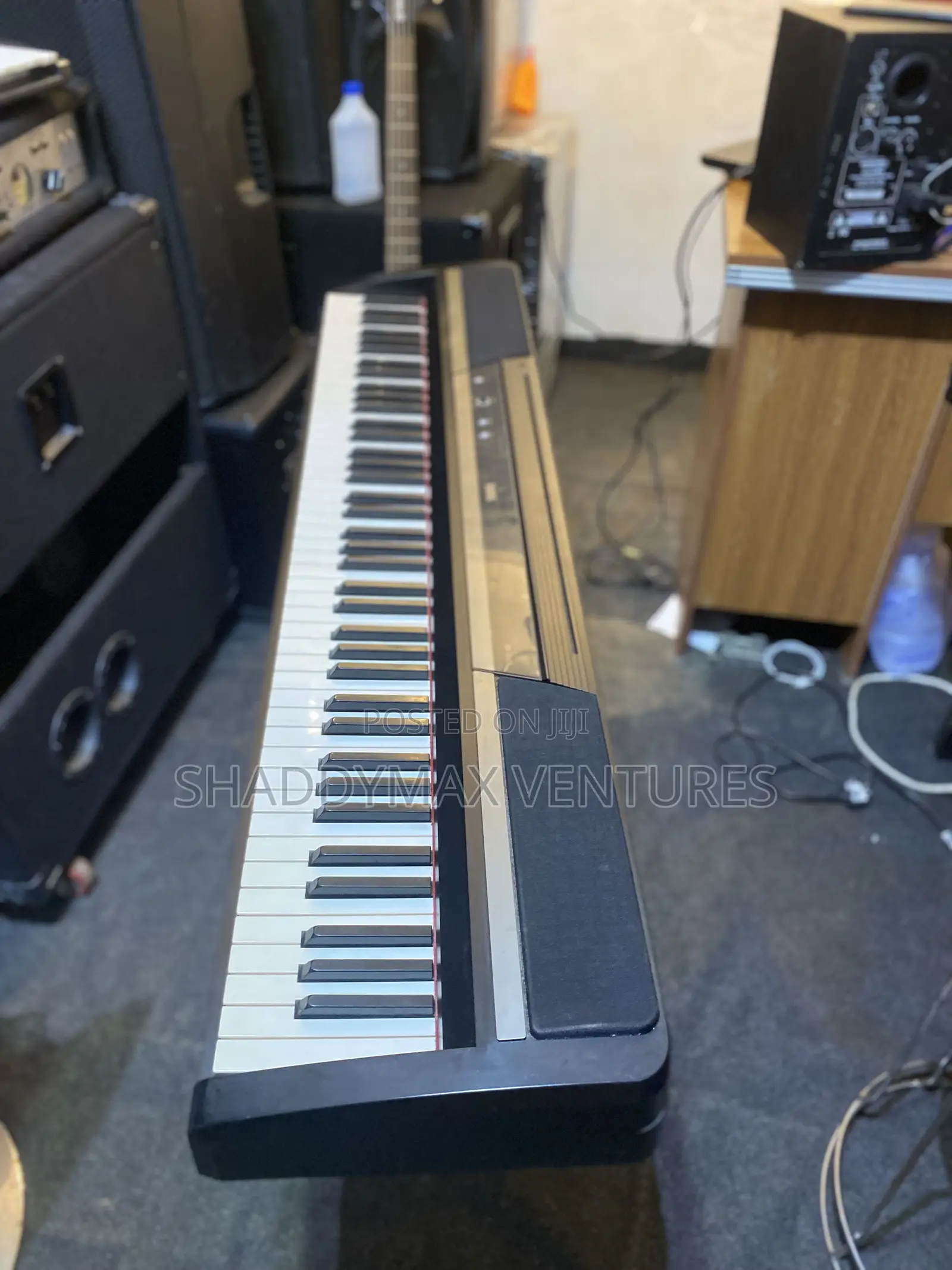 Korg Sp170s Keyboard