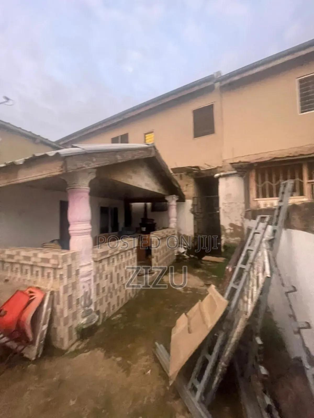 10bdrm Apartment in Anyaa for sale