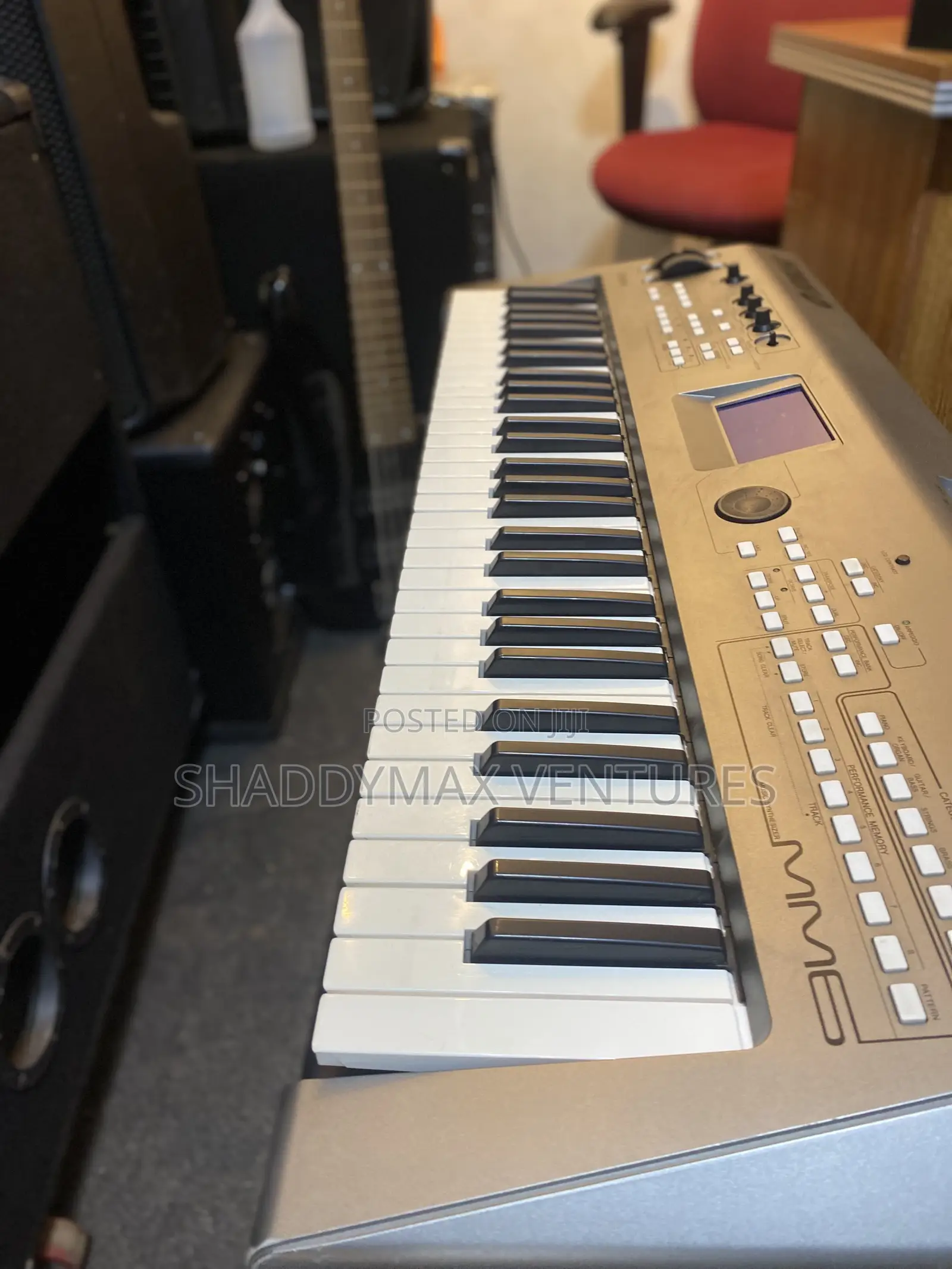 Yamaha Mm6 Synthesizer Keyboard