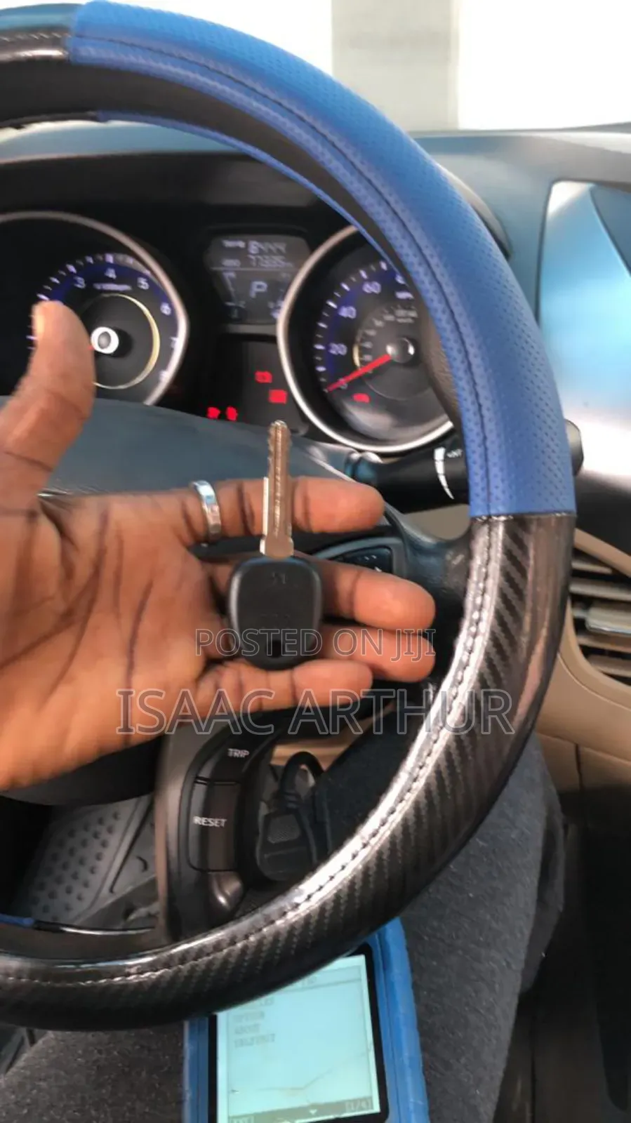 Car Key Cutting and Programming Services